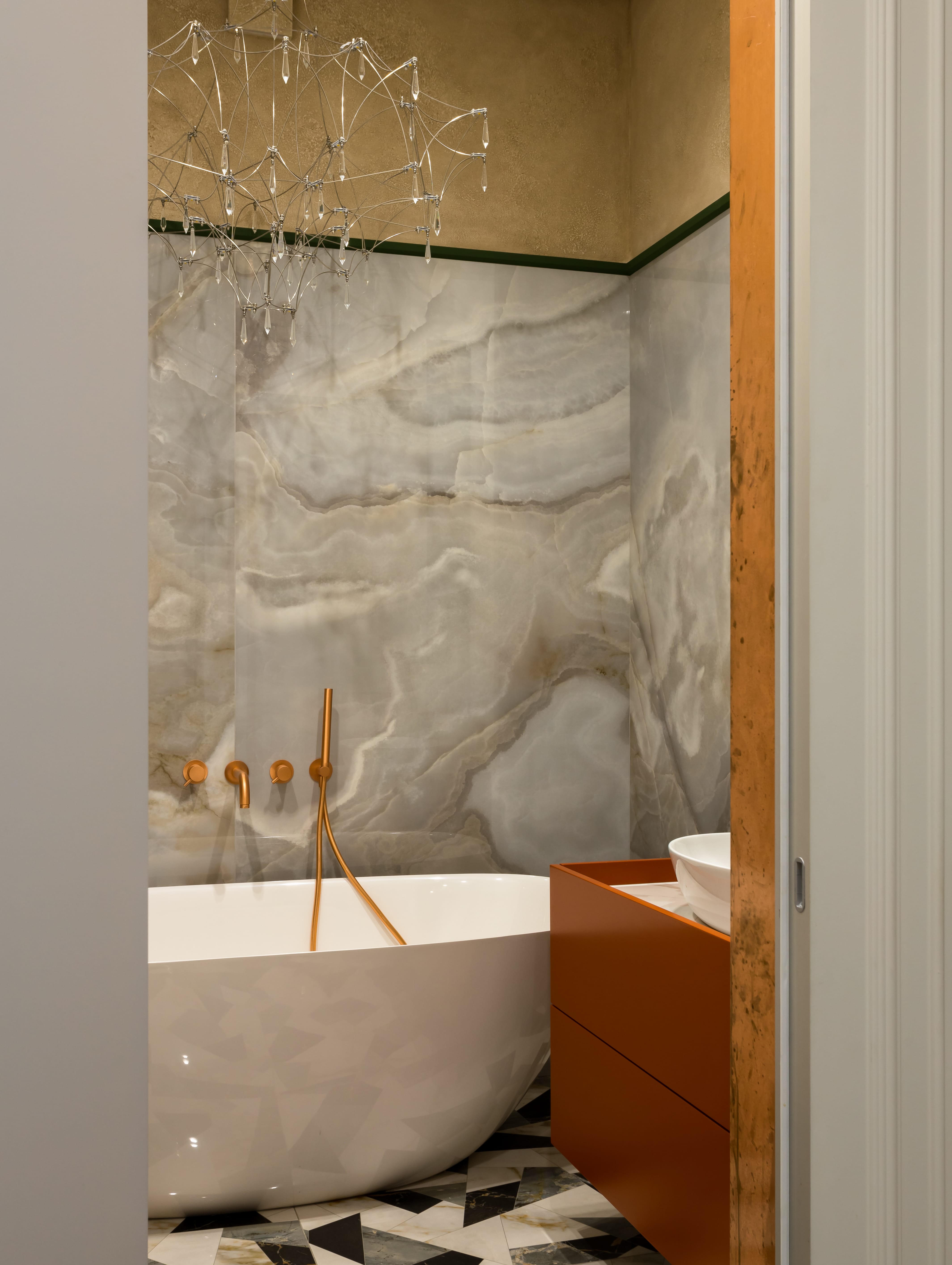 Квартира 120 м² в стиле современной классики . Be Interno