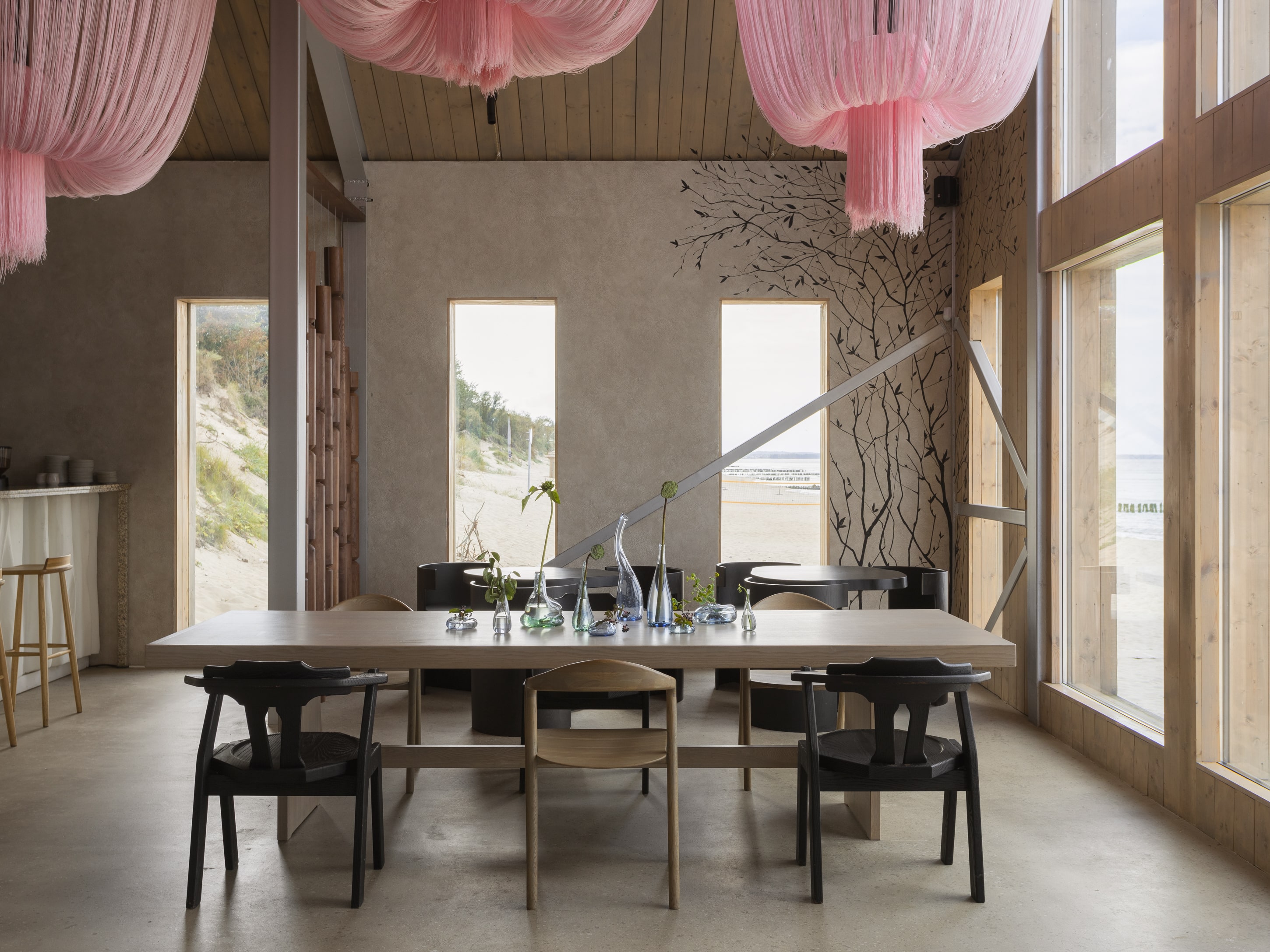 M-rest, ресторан на берегу Балтийского моря. Be Interno