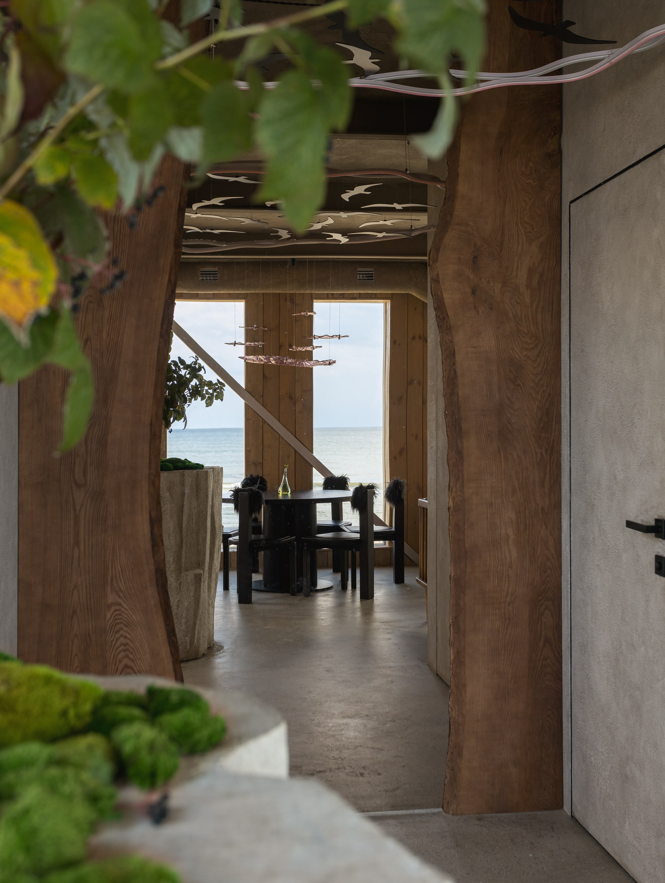 M-rest, ресторан на берегу Балтийского моря. Be Interno