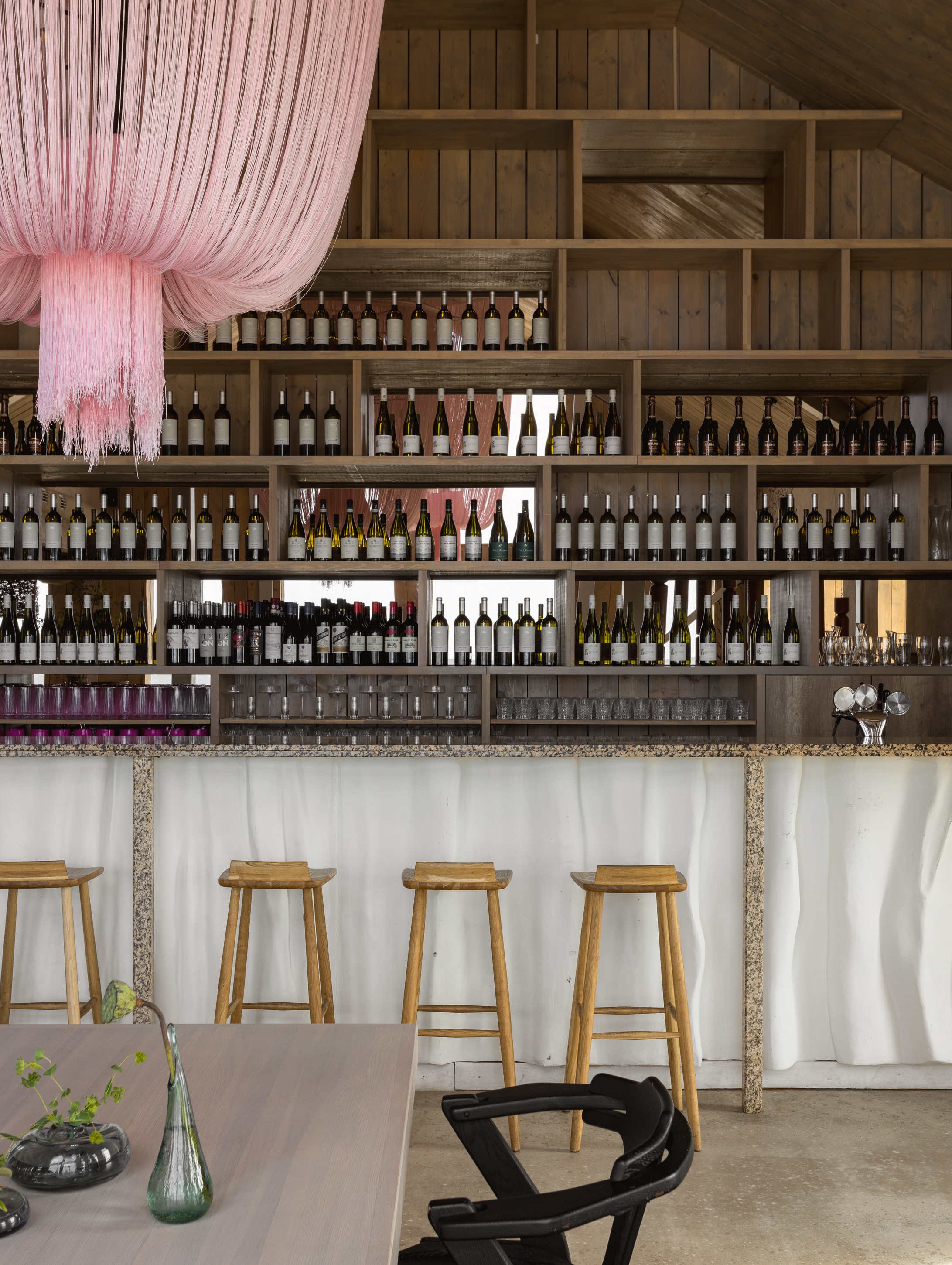  Topdesignmag. Балтийский дзен: ресторан M-Rest, где природа и минимализм встретились у моря. Be Interno